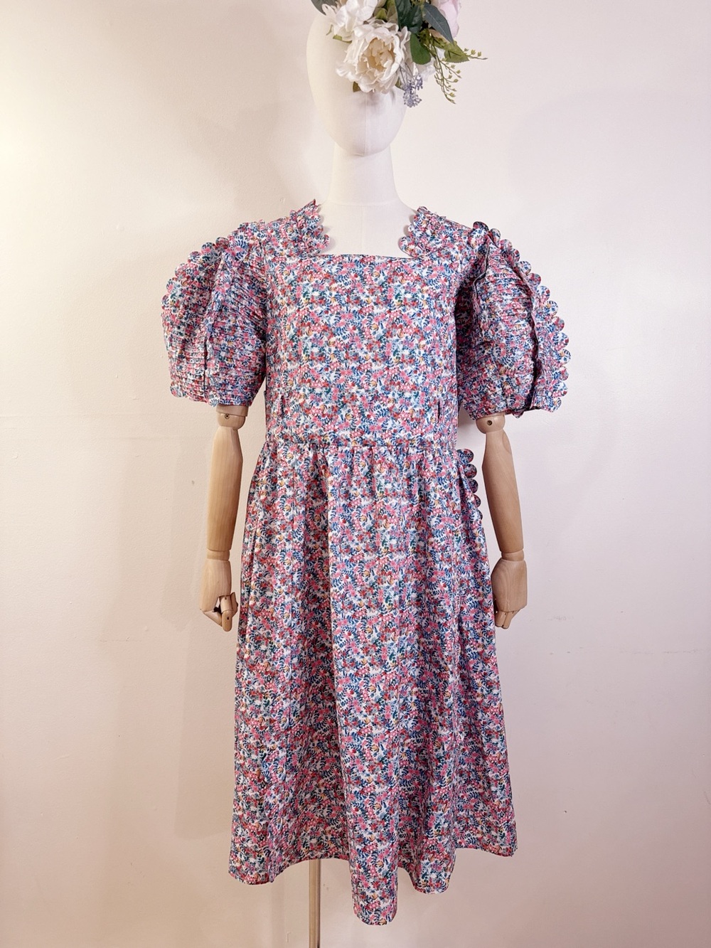 Floral Statement Puff Sleeve Midi Dress 🌸